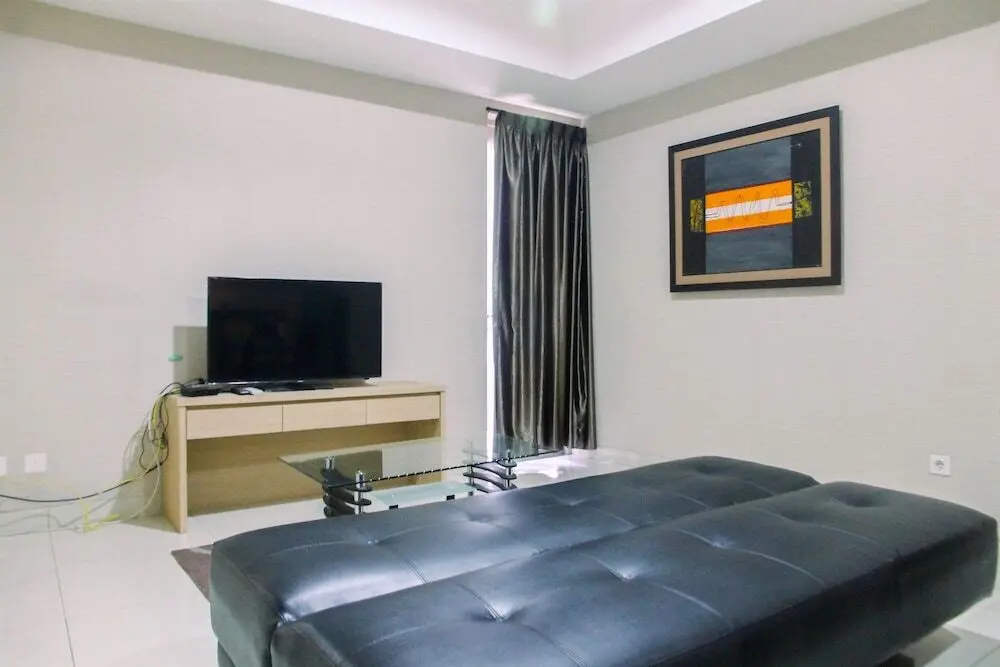 Джакарта: Big and Cozy 2BR The Mansion Kemayoran Apartment