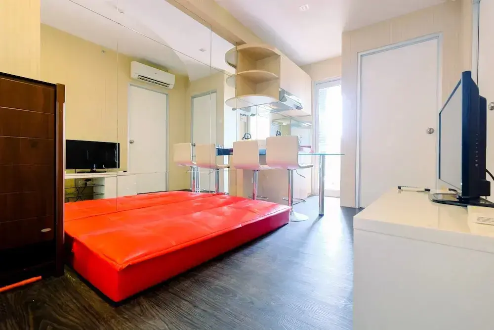 Джакарта: Homey 2BR at Green Bay Pluit Apartment near Mall