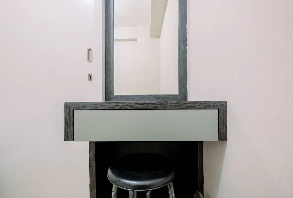 Contemporary 2br Apartment at Green Palace Kalibata — фото 1