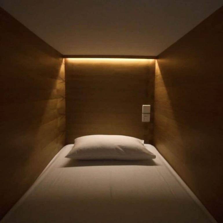 Bamba Capsule Hotel - Hostel — фото 1