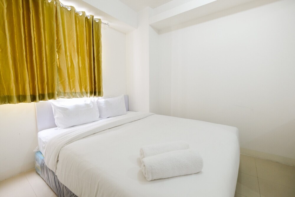 Simply Living 2BR at Bassura City Apartment — фото 1