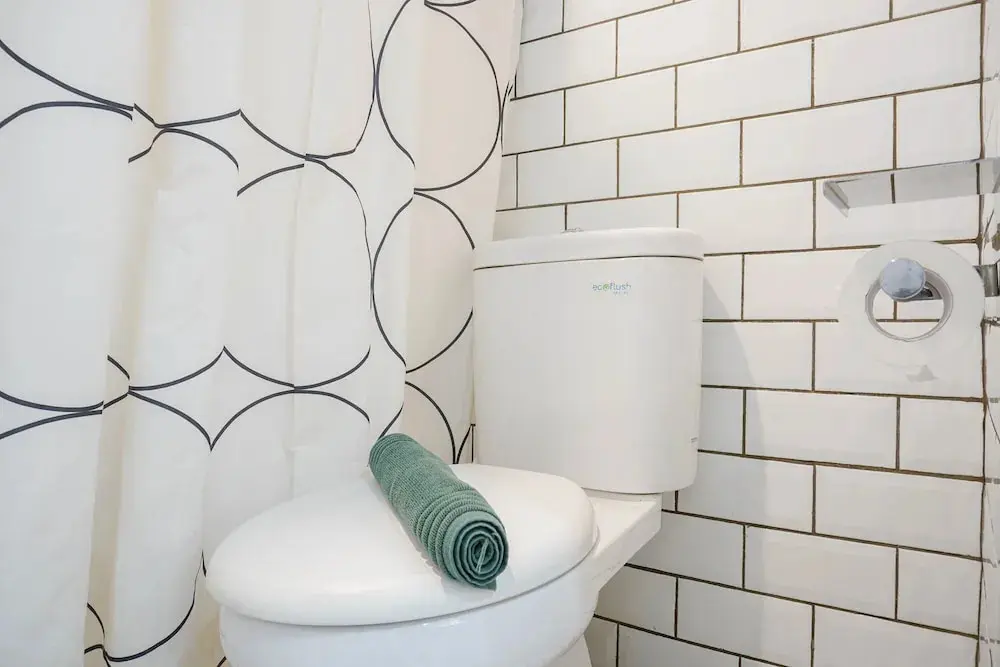 Джакарта: Relaxing 2BR at Bassura City Apartment