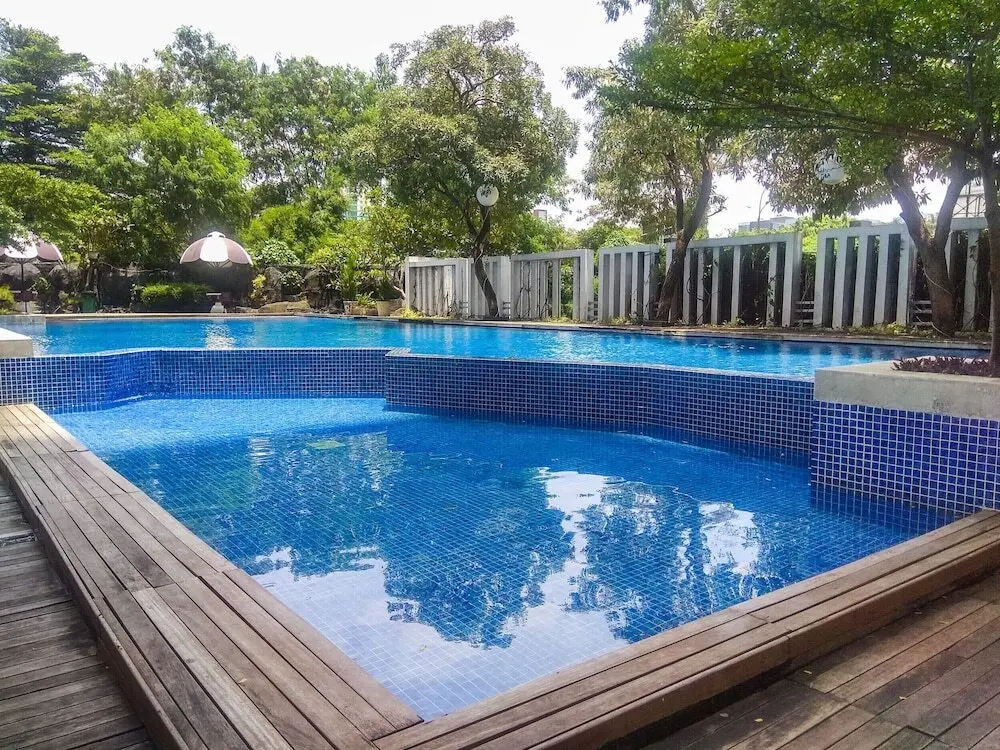 Джакарта: Spacious 1BR at Westmark Tanjung Duren Apartment