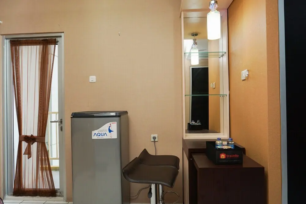 Джакарта: Cozy 2BR at Pancoran Riverside Apartment