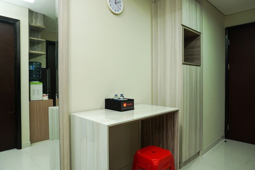 Джакарта: Best 1Br With Sofa Bed Puri Mansion Apartment