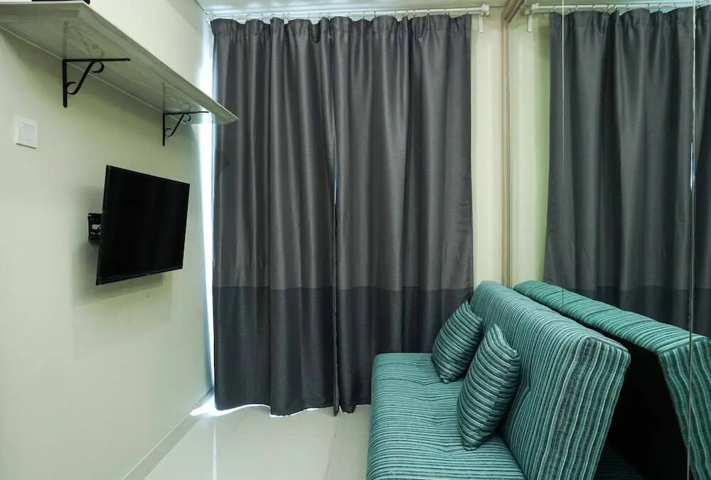 Джакарта: Best 1Br With Sofa Bed Puri Mansion Apartment