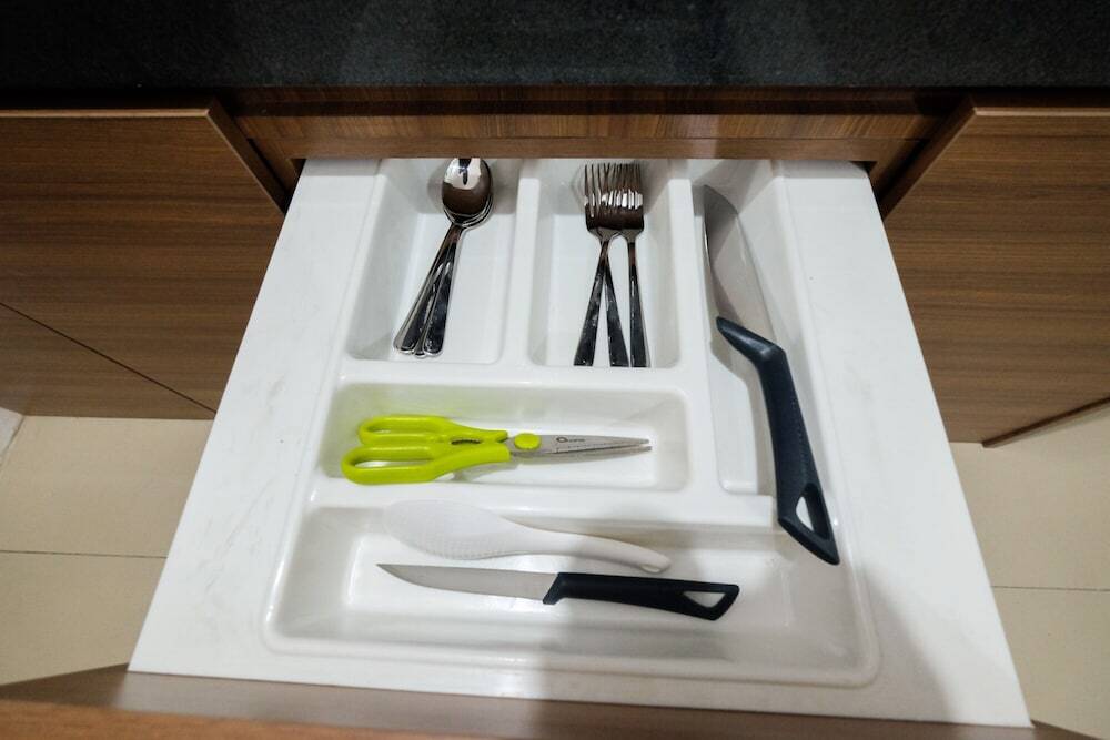 Джакарта: New Furnished 2BR Pasar Baru Mansion Apartment