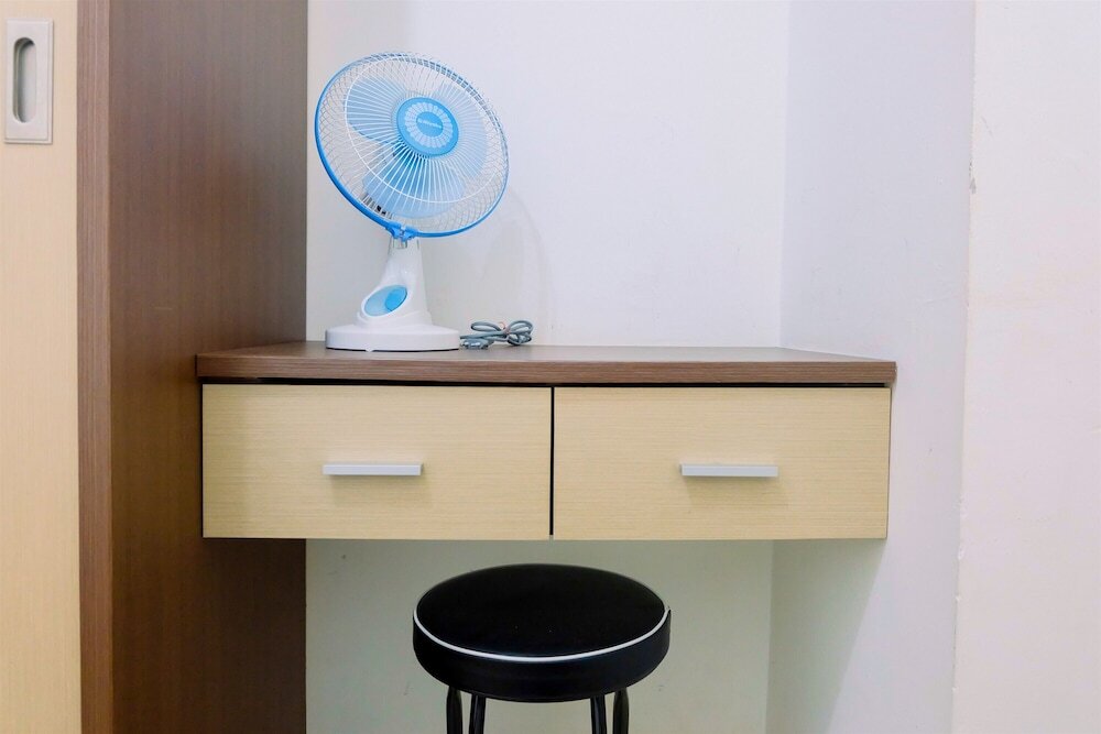 Джакарта: Comfy 2BR at Green Palace Kalibata City Apartment near Shopping Mall