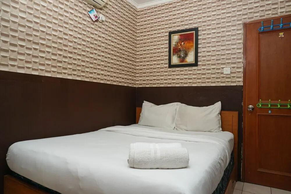 Джакарта: Affordable 2br Mediterania Gajah Mada Apartment