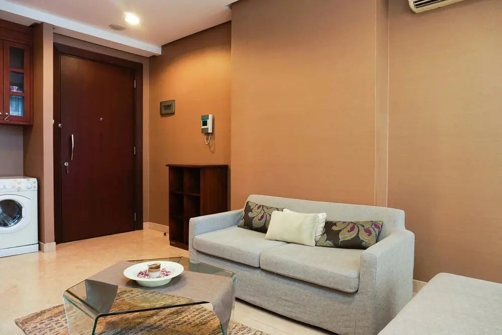 Джакарта: Stunning 1BR @ The Mansion of Kemang Apartment By Travelio