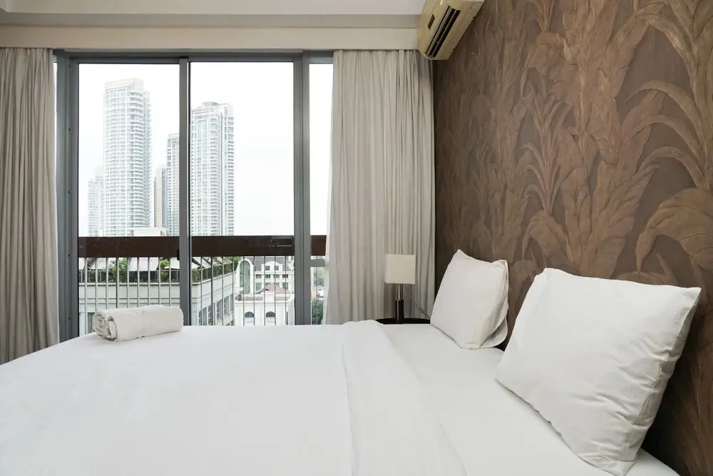 Джакарта: Stunning 1BR @ The Mansion of Kemang Apartment By Travelio