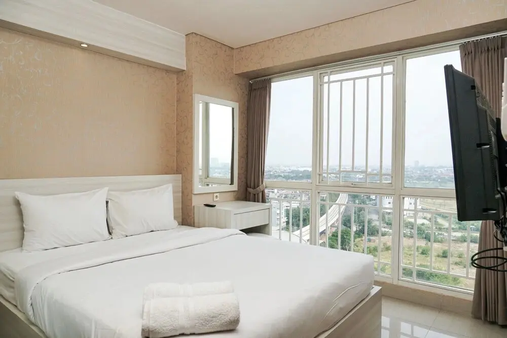 Джакарта: Spacious with City View 1BR at Callia Apartment