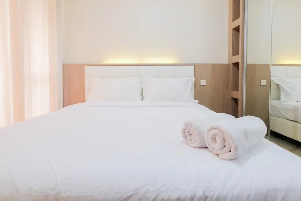 Джакарта: Minimalist Studio Room with Affordable Price @ Tifolia Apartment