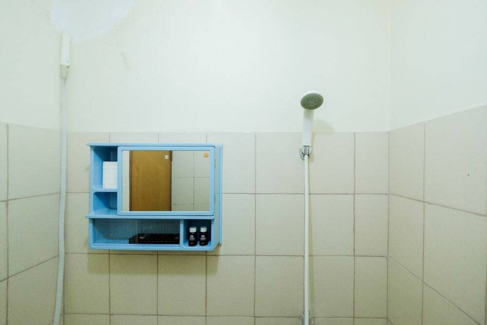 Джакарта: Minimalist Studio Room with Affordable Price @ Tifolia Apartment