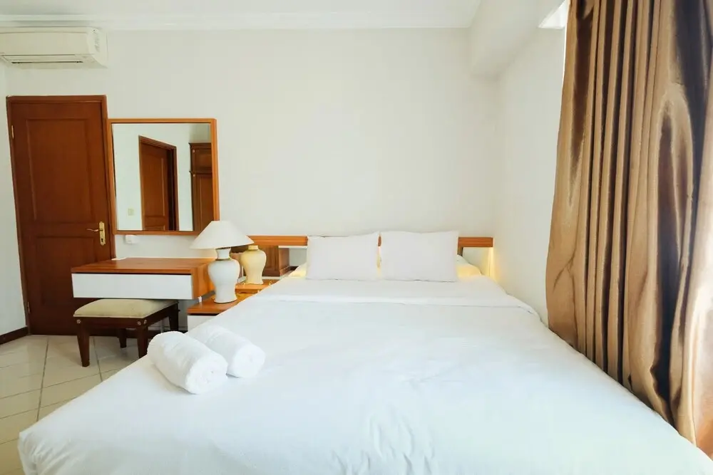 Джакарта: Clean and Tidy 2BR at Puri Casablanca Apartment By Travelio