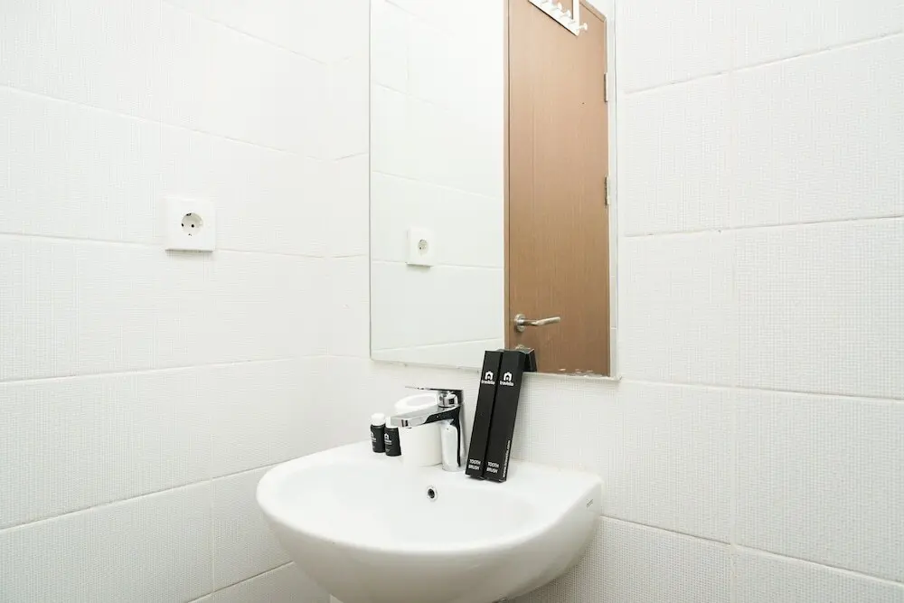 Джакарта: New Furnished 2Br Puri Orchard Apartment