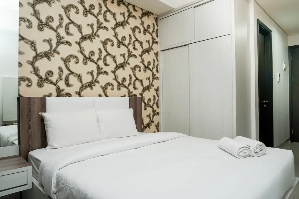 Джакарта: Best Price Studio @ Puri Mansion Apartment