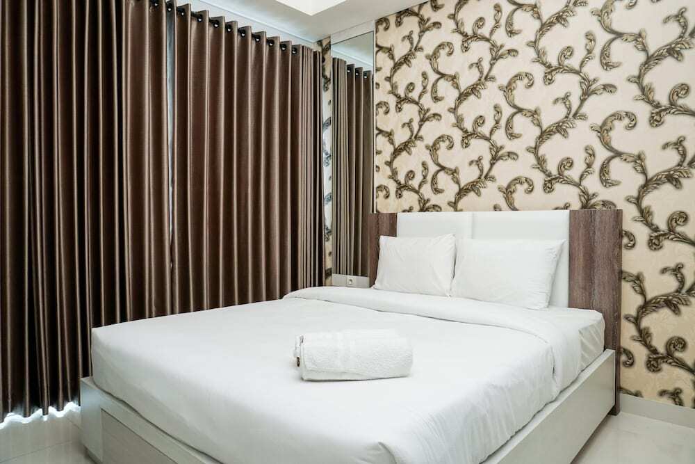 Джакарта: Best Price Studio @ Puri Mansion Apartment