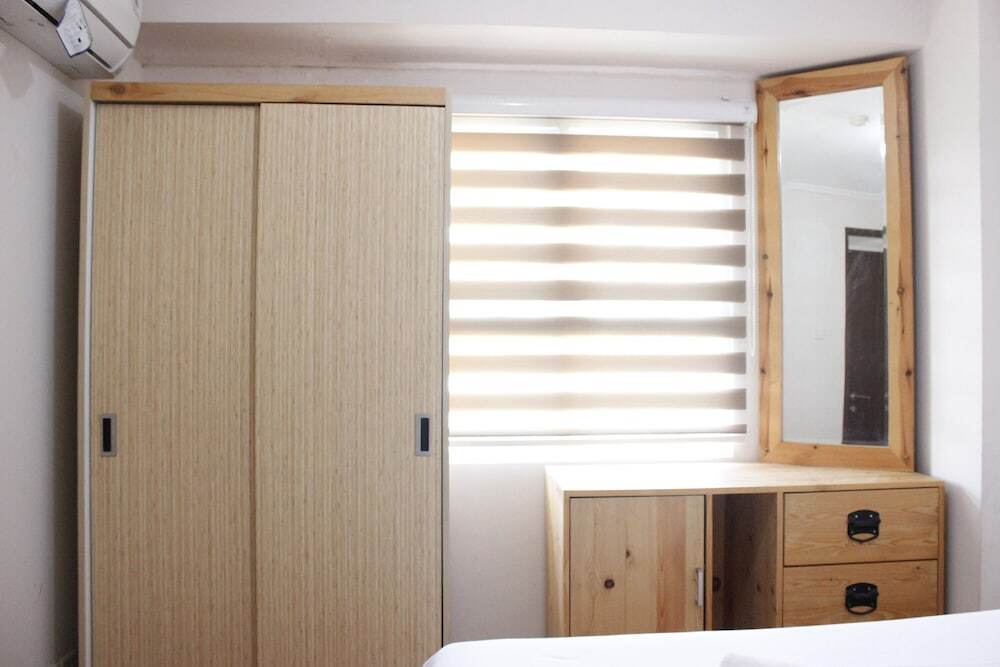 Бандунг: Homey 2BR Apartment at Gateway Pasteur Near Exit Toll By Travelio