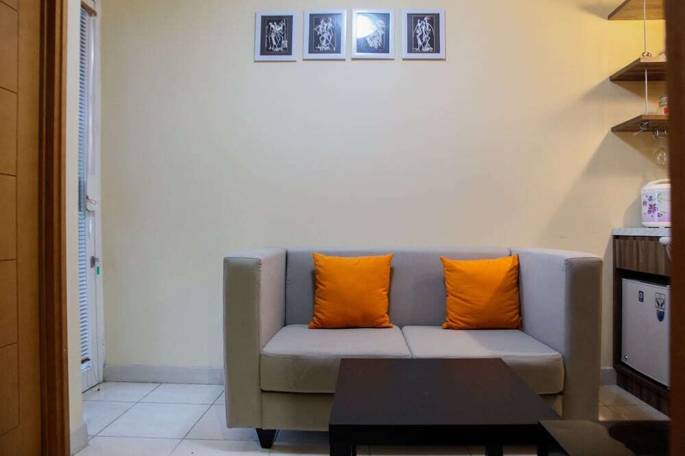 Депок: Modern 1BR with Sofa Bed @ Cinere Bellevue Apartment