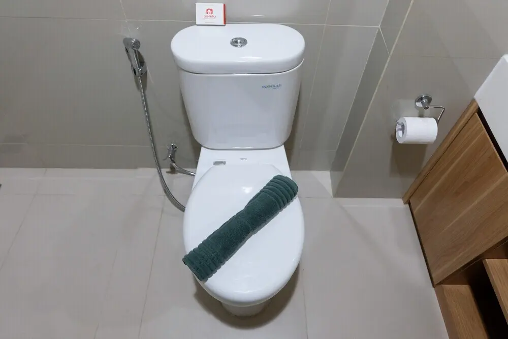 Южный Тангеранг: Homey Studio Room Tree Park Apartment near BSD City