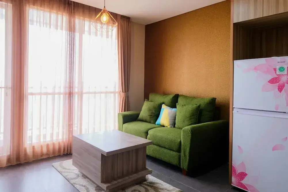 Южный Тангеранг: Luxury 2BR with City View Bintaro Icon Apartment
