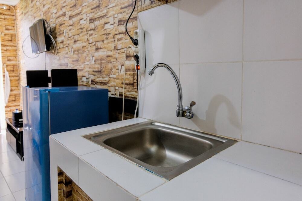 Тангеранг: Best Price Studio Room Apartment at Ayodhya Residences