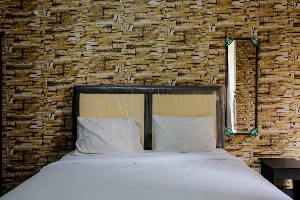 Тангеранг: Best Price Studio Room Apartment at Ayodhya Residences