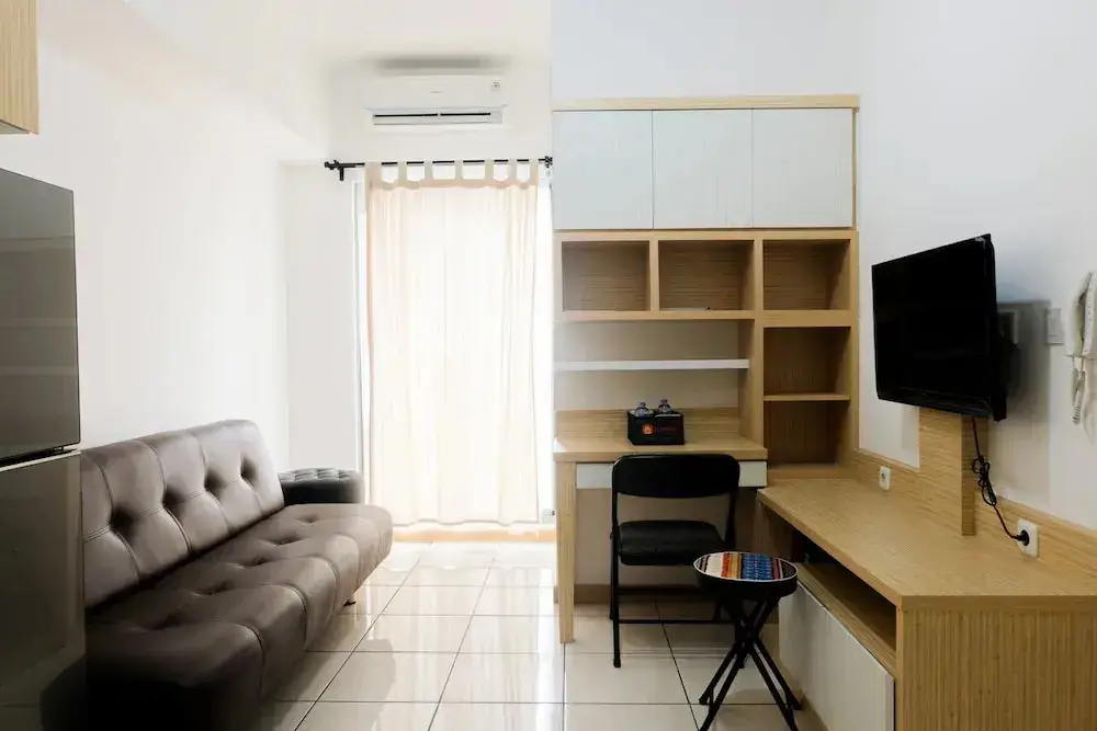 Legok: Comfy 2BR at M-Town Residence Apartment