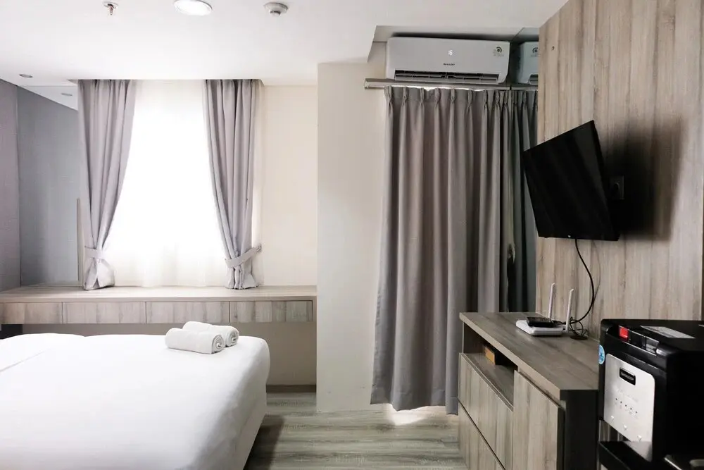 Южный Тангеранг: Minimalist Studio Room at Bintaro Icon Apartment