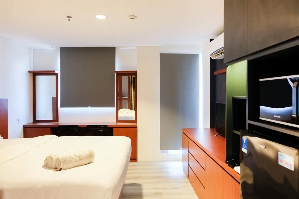 Южный Тангеранг: Brand New Studio at Bintaro Icon Apartment