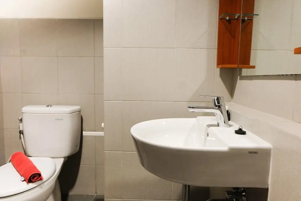 Южный Тангеранг: Brand New Studio at Bintaro Icon Apartment