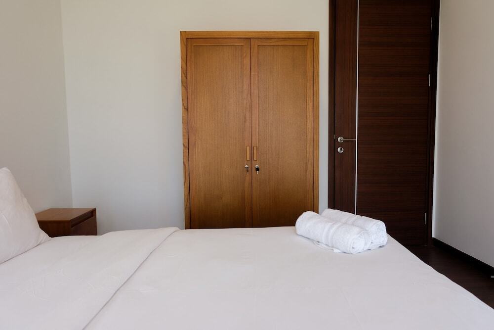 Luxurious 1Br At Marigold Nava Park Apartment — фото 1