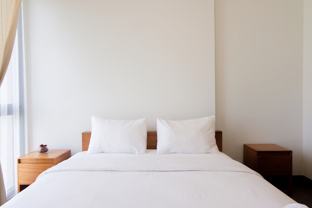 Legok: Luxurious 1Br At Marigold Nava Park Apartment