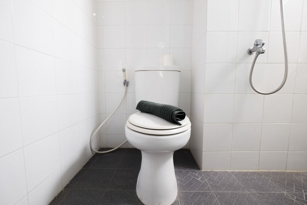 Бекаси: Spacious Family 2BR Grand Center Point Apartment