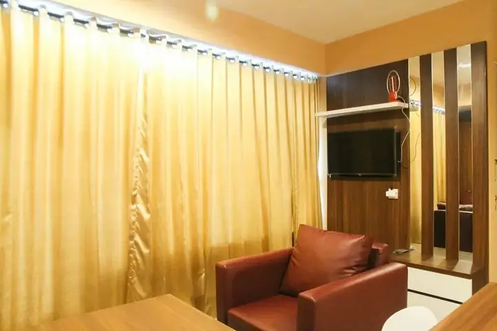 Бекаси: Modern 2BR Grand Kamala Lagoon Apartment