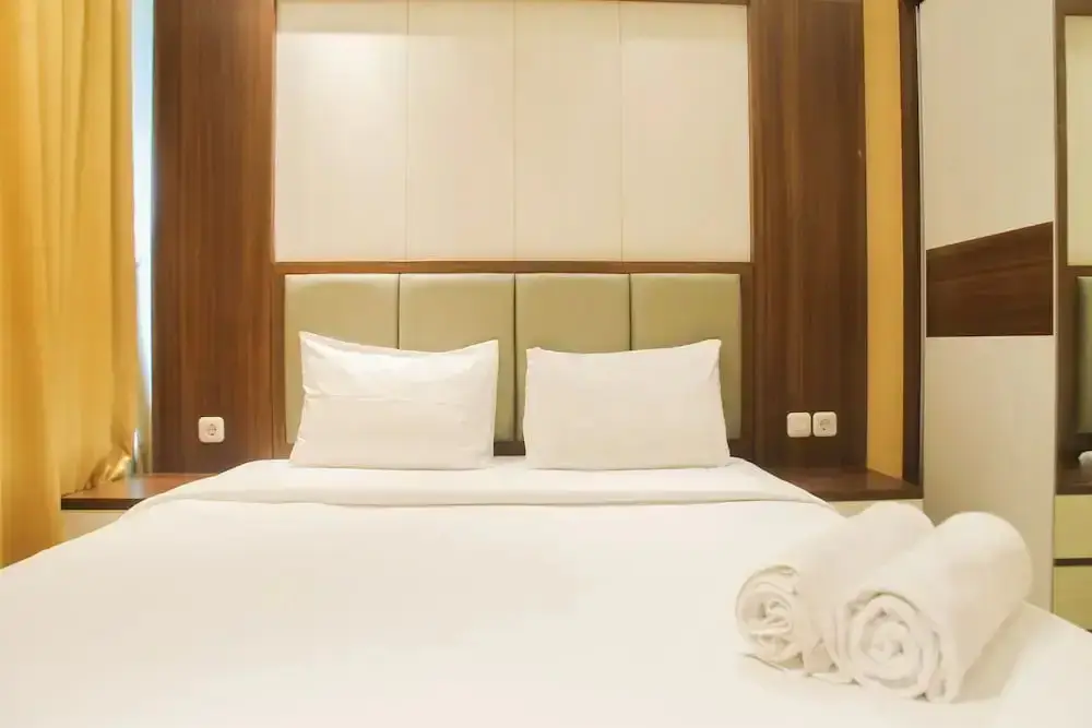 Бекаси: Modern 2BR Grand Kamala Lagoon Apartment