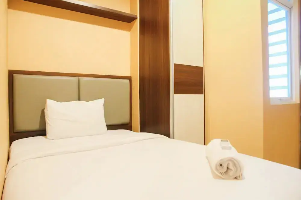 Бекаси: Modern 2BR Grand Kamala Lagoon Apartment