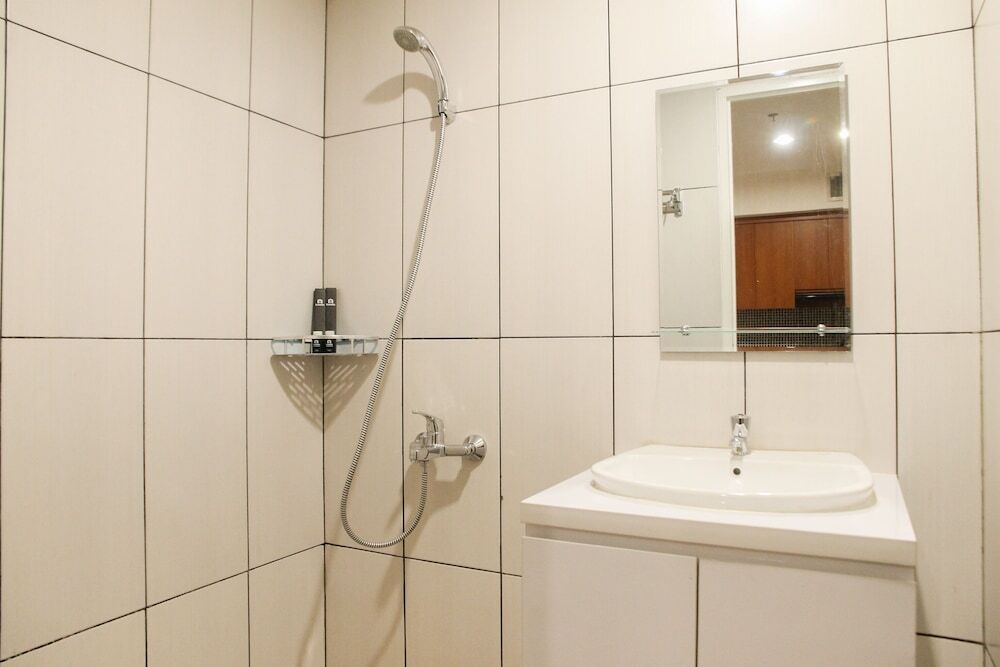 Бекаси: Marvelous 2br Grand Kamala Lagoon Apartment