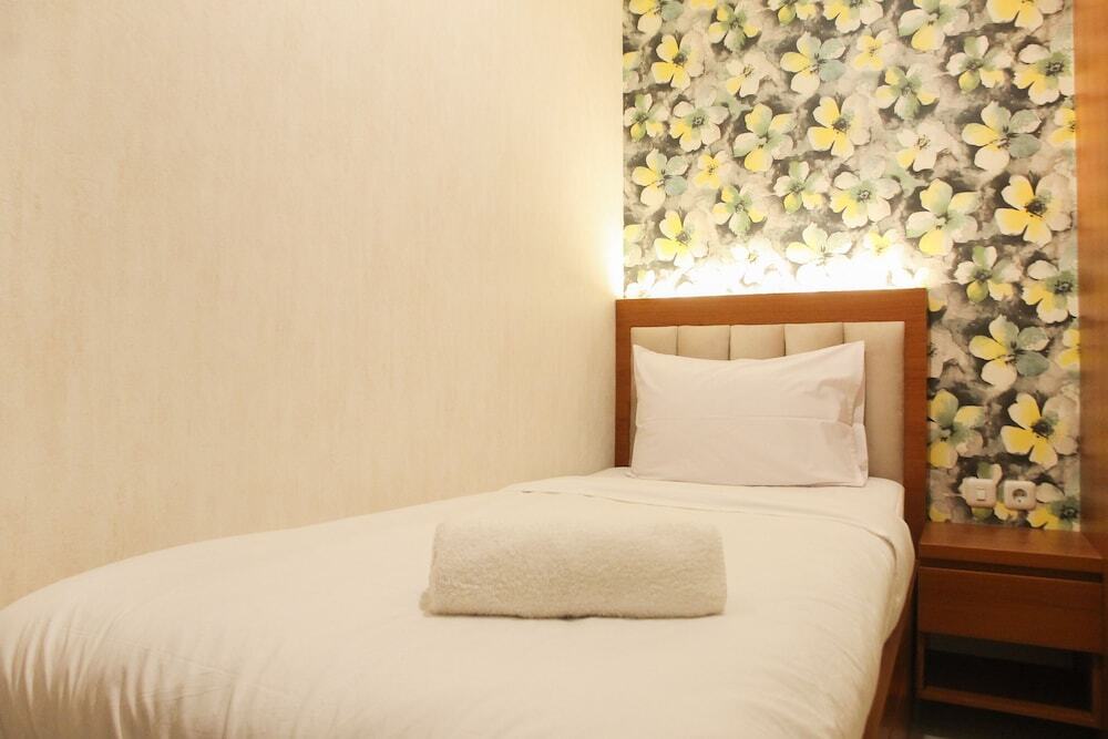 Бекаси: Marvelous 2br Grand Kamala Lagoon Apartment