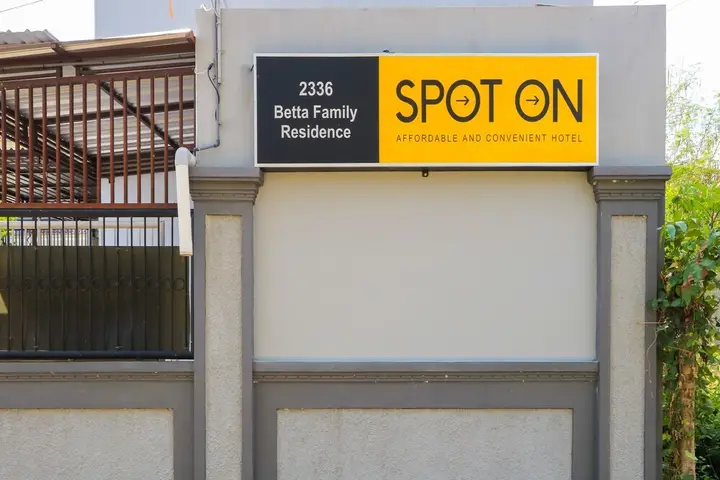 Баньюванги: SPOT ON 2117 Anugerah Family Residence