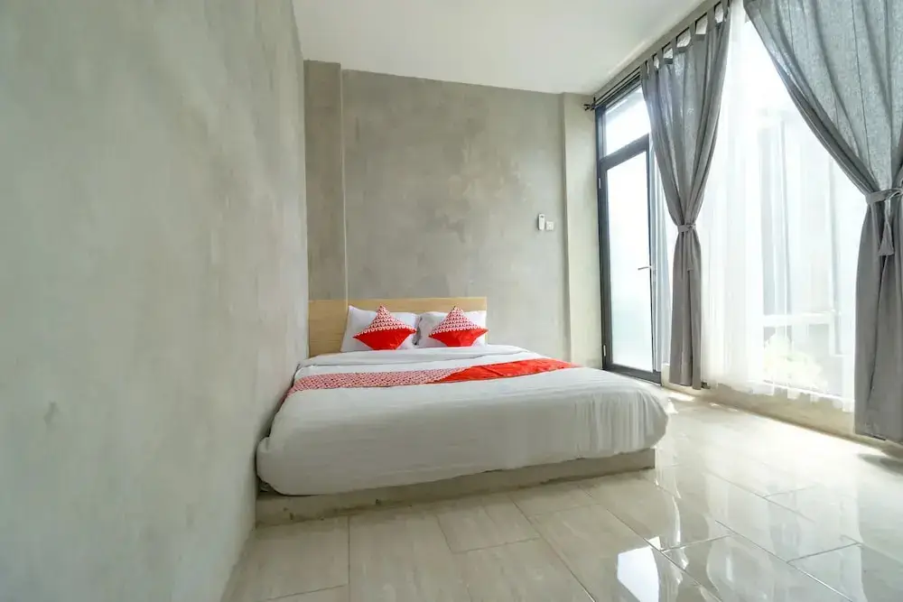 Бекаси: Oyo 1645 Lot56