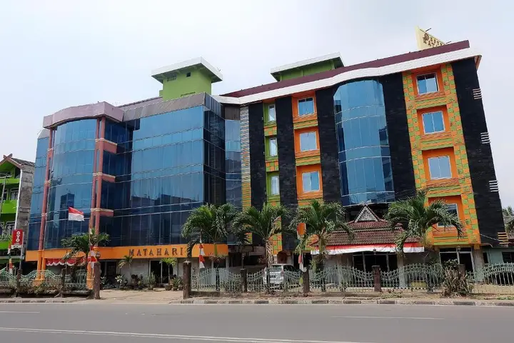 Джамби: OYO 731 Hotel Matahari 1 Syariah