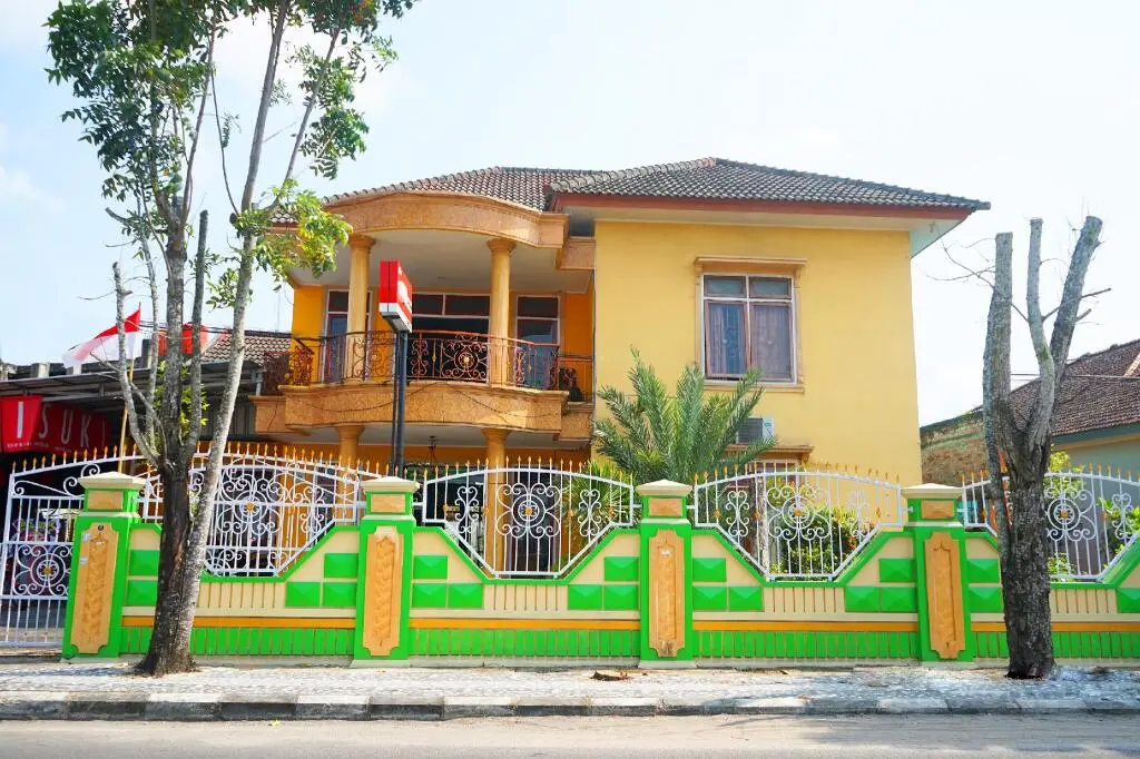 Пангкалпинанг: OYO 923 Penginapan Balai Sultan Syariah