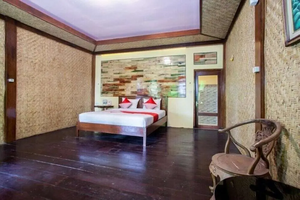 Остров Менджанган: OYO 1415 Ijen Resto & Guest House
