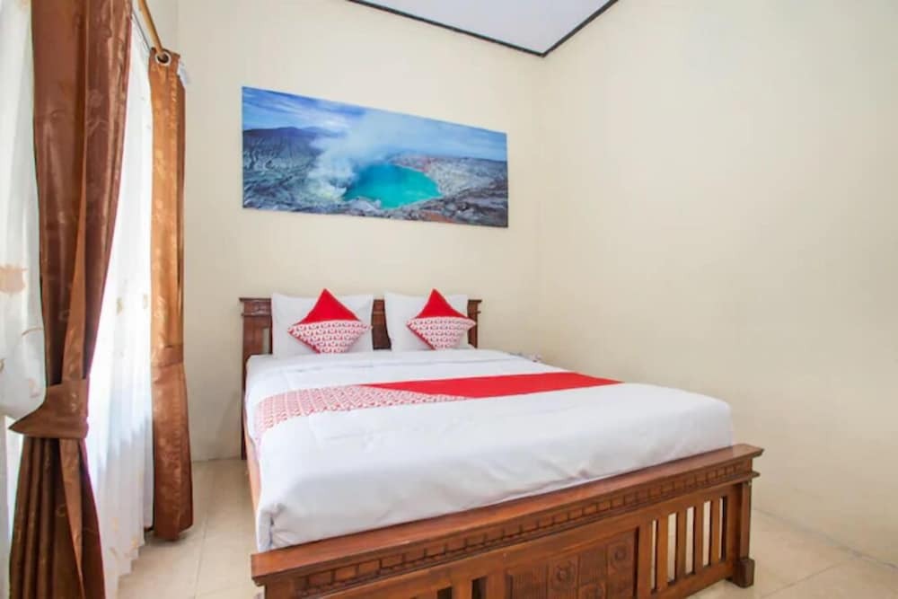 Остров Менджанган: OYO 1415 Ijen Resto & Guest House