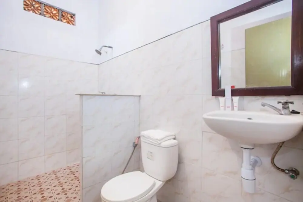 Остров Менджанган: OYO 1415 Ijen Resto & Guest House