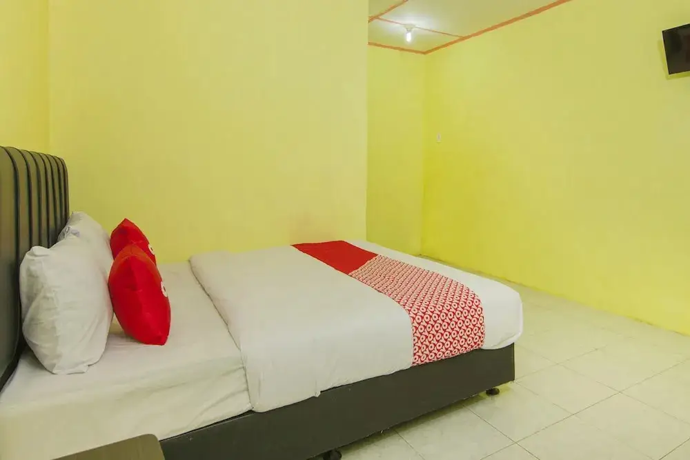 Берастаги: OYO 1701 Bagus Inn