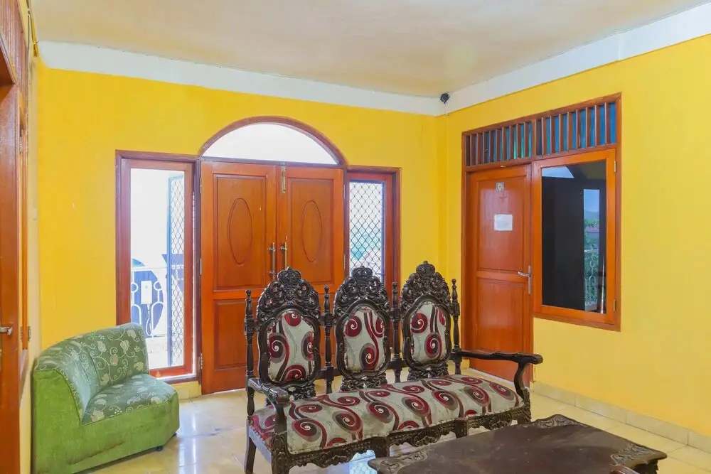 Депок: OYO 1880 Ambassador Homestay Syariah