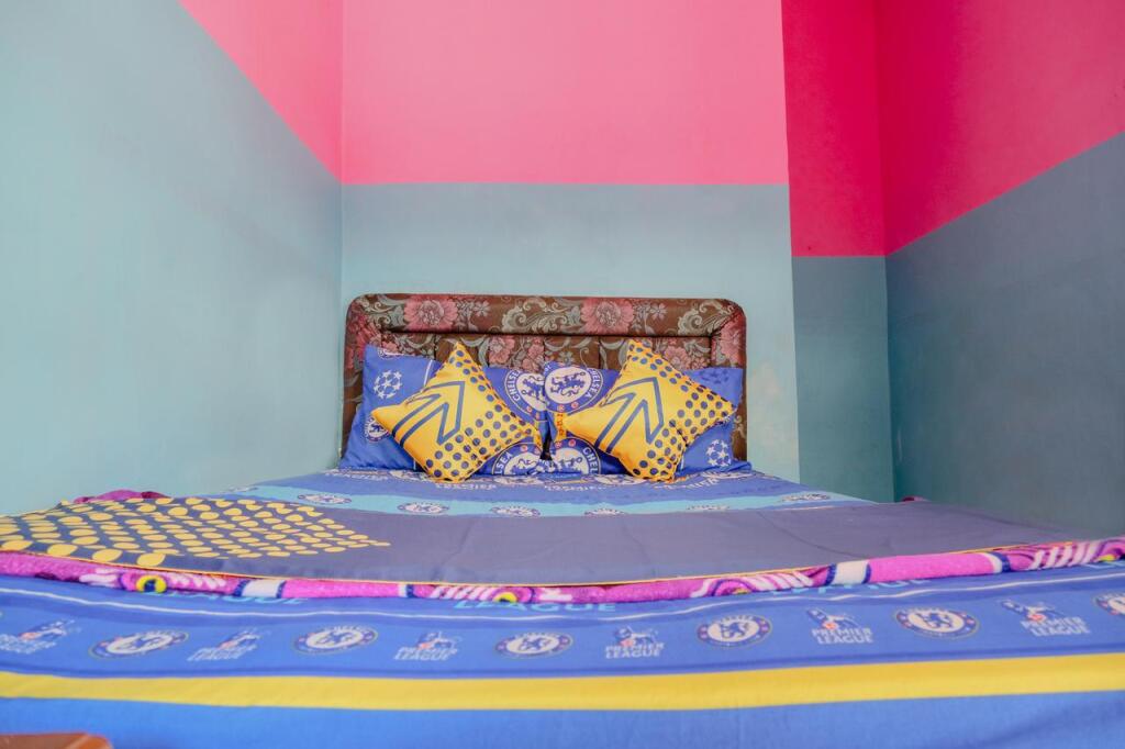 Баньюванги: SPOT ON 1783 Ijen Traveller & Homestay